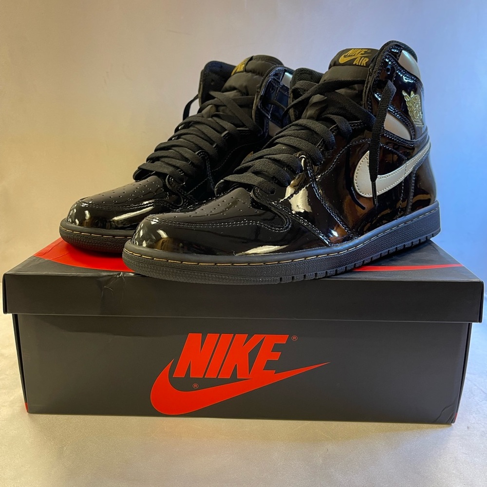 Jordan 1 high black metallic/ gold